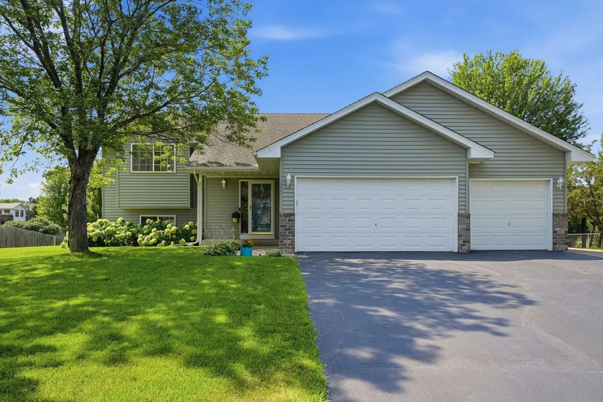 6260 142nd Lane Nw, Anoka, MN 55303 - #1