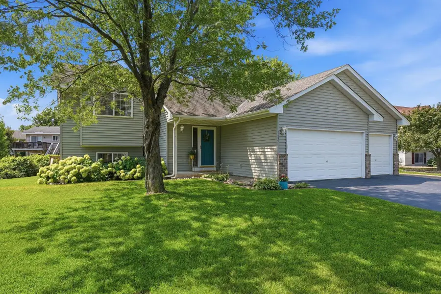 6260 142nd Lane Nw, Anoka, MN 55303 - #2