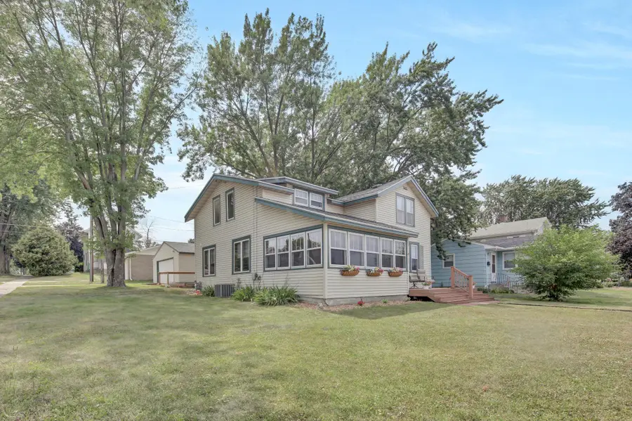 303 N Lakeshore Drive, Lake City, MN 55041 - #2