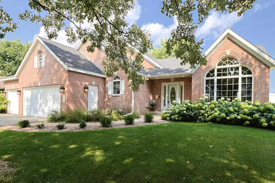 8929 Jewel Avenue S, Cottage Grove, MN 55016 - #2