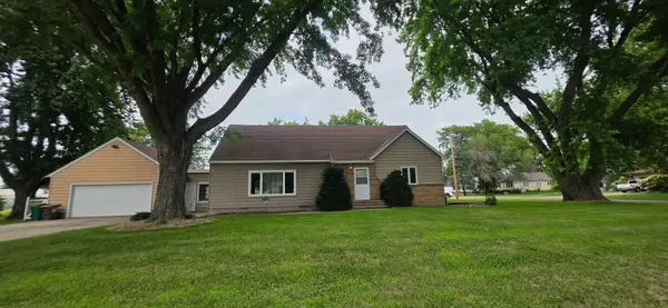 107 Park Avenue E, Hollandale, MN 56045
