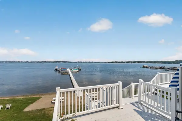 161 1st Street Ne, Forest Lake, MN 55025