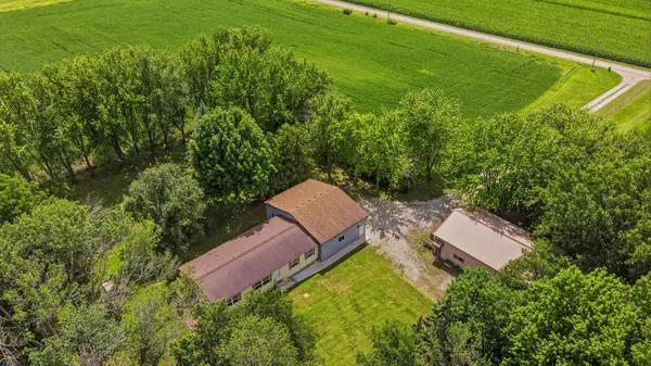 36652 170th Street, Waseca, MN 56093
