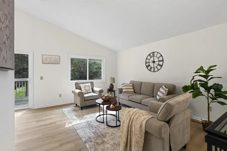 11219 Xavier Road, Bloomington, MN 55437 - #3