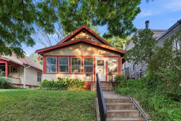 20 Melbourne Avenue Se, Minneapolis, MN 55414