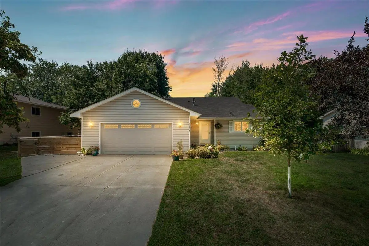 4725 Upland Lane N, Plymouth, MN 55446 - #1