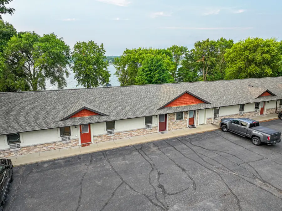 2531 S Le Homme Dieu Drive Ne #102, Alexandria, MN 56308 - #3