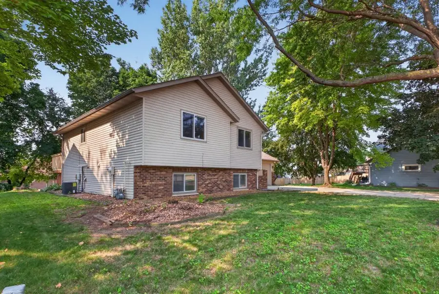 2818 26th Street Nw, Rochester, MN 55901 - #2