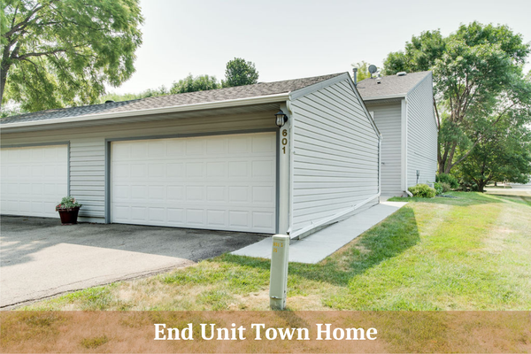 601 35th Avenue S #1, Moorhead, MN 56560