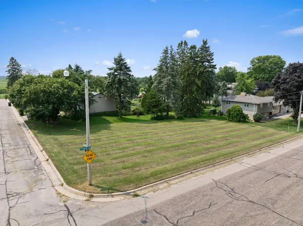 418 Monroe Street E, Caledonia, MN 55921