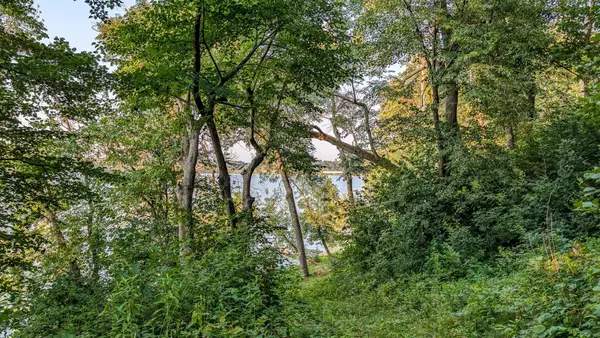 1701 Oakwood Terrace, Albert Lea, MN 56007
