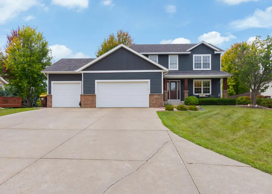 506 Chalupsky Avenue Ne, New Prague, MN 56071 - #2