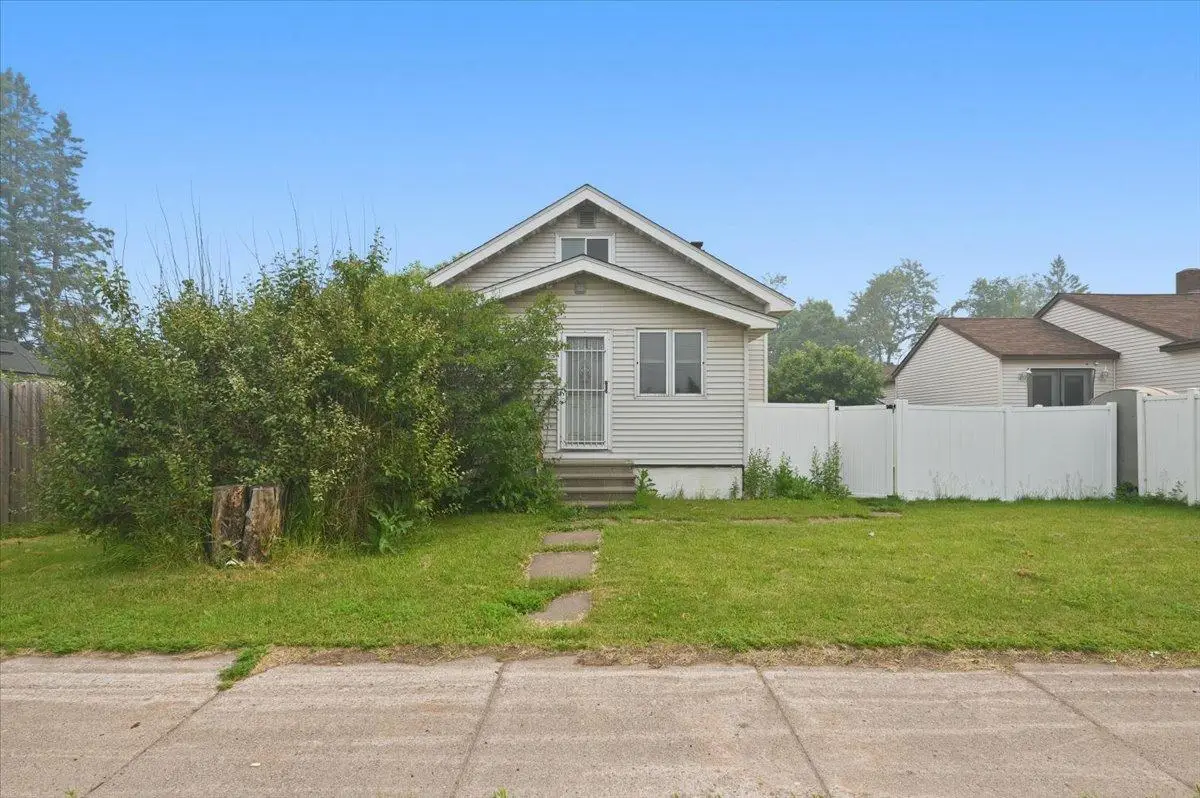 5215 E 2nd Street, Superior, WI 54880 - #1