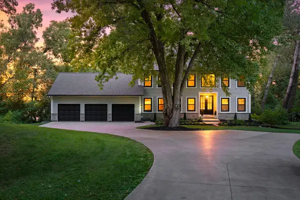 6524 Aster Circle, Excelsior, MN 55331