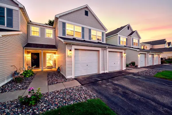 855 Providence Drive, Shakopee, MN 55379