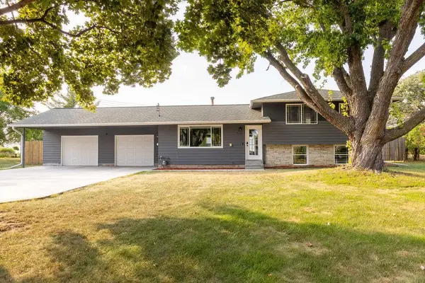 316 Cannon View Drive, Red Wing, MN 55066