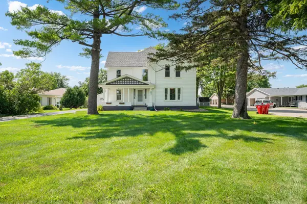 201 8th Avenue Nw, Kasson, MN 55944