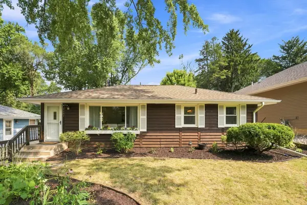2481 19th Avenue E, North Saint Paul, MN 55109