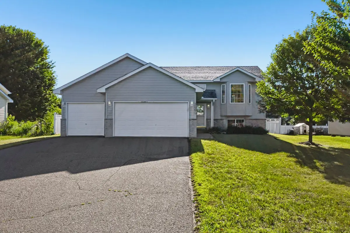 1464 Roosevelt Street S, Cambridge, MN 55008 - #1