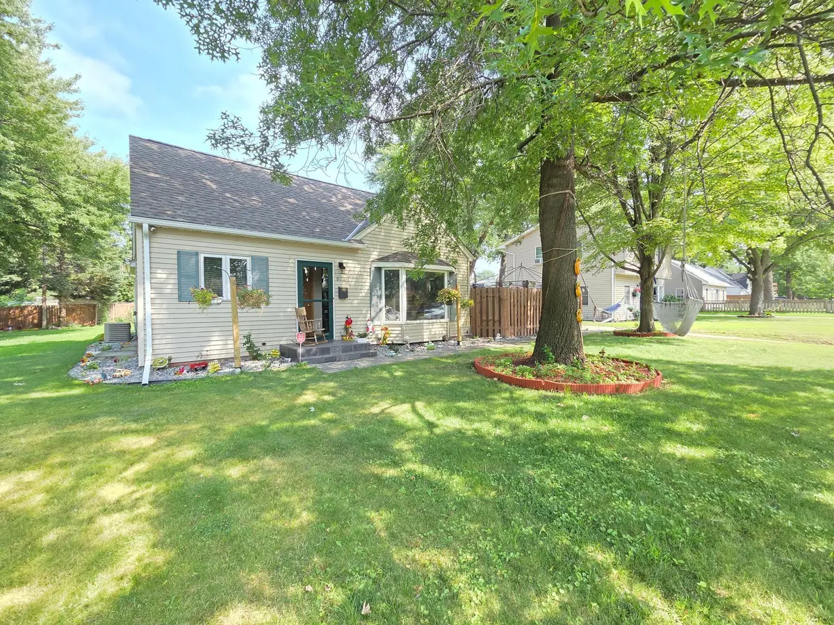 8011 1st Avenue S, Bloomington, MN 55420 - #1