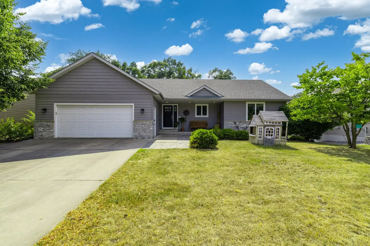 2640 Pine Ridge Boulevard, Red Wing, MN 55066 - #1
