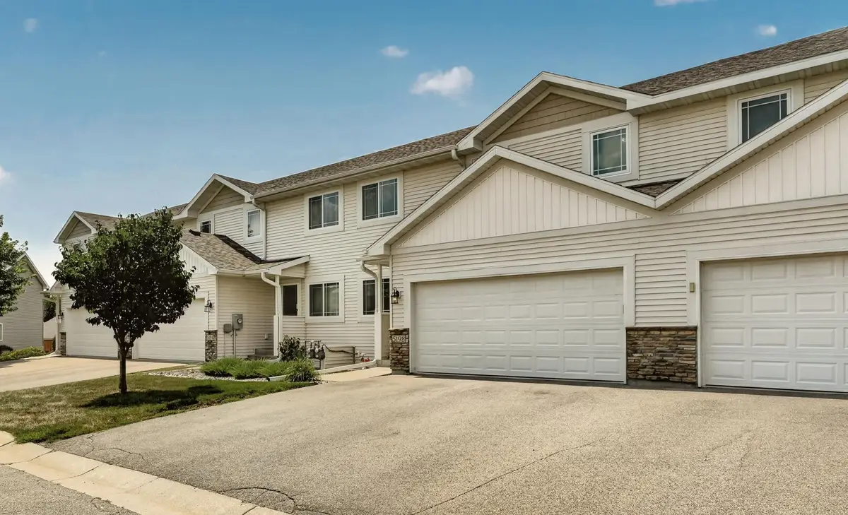 5198 Foxfield Drive Nw, Rochester, MN 55901 - #1