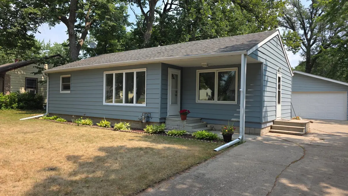 1517 Gary Avenue, Detroit Lakes, MN 56501 - #1