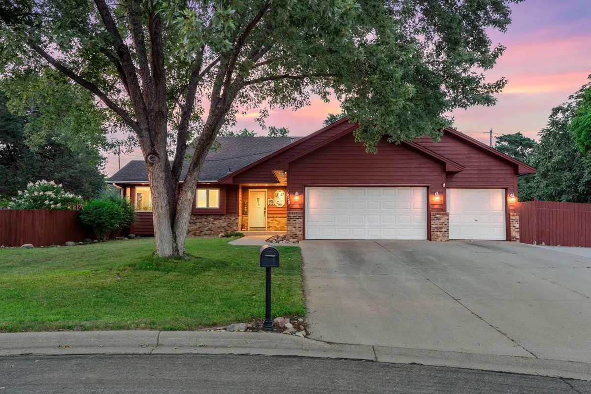 1820 Slater Lane, Burnsville, MN 55337 - #1