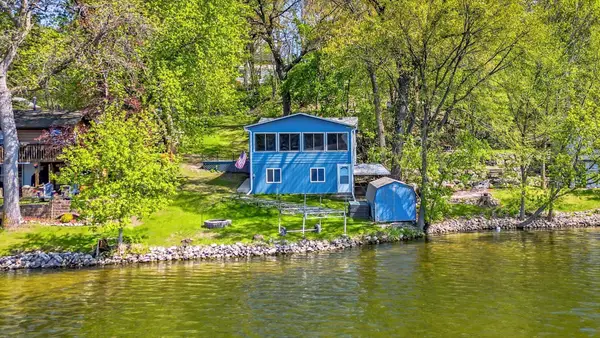 16266 109th Street Nw, South Haven, MN 55382