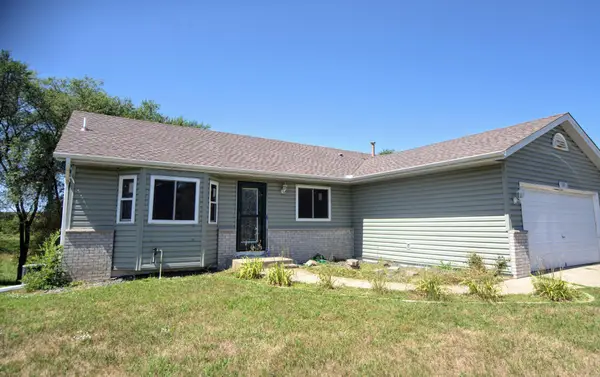 13093 Elgin Drive Nw, Elk River, MN 55330