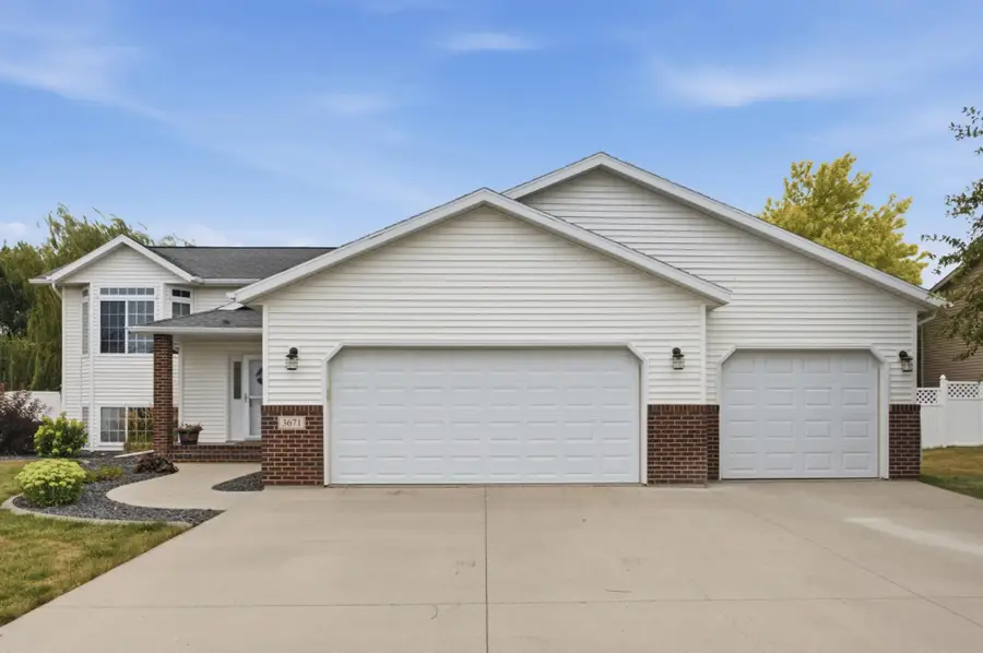 3671 Harrison Street S, Fargo, ND 58104 - #2