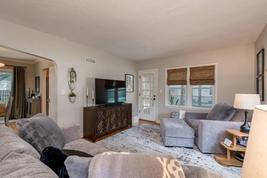 227 Johnson Street, Mankato, MN 56001 - #3
