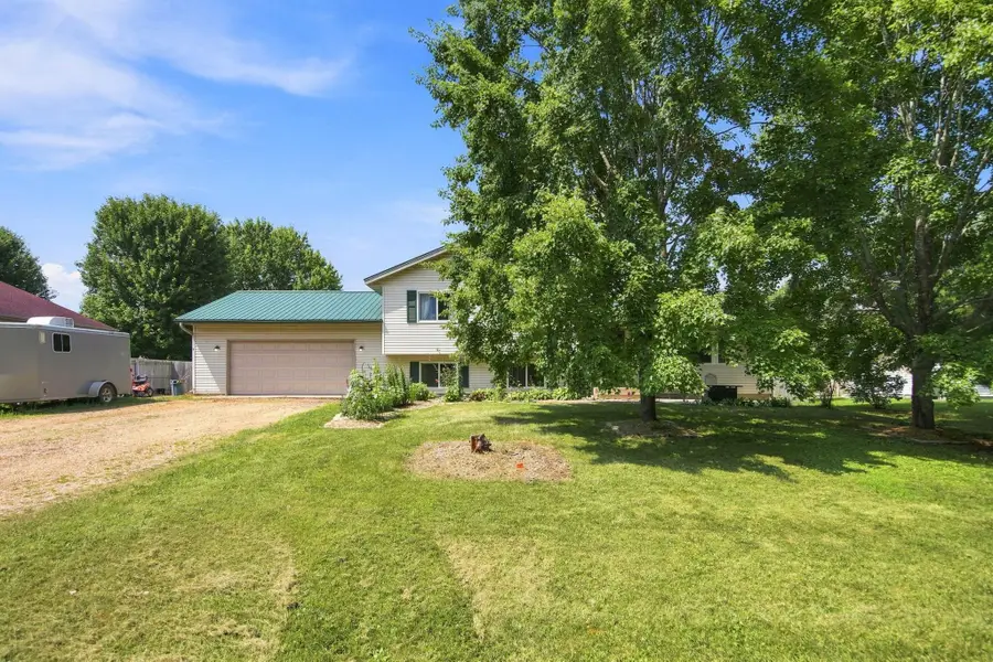 307 N East Avenue, Dresser, WI 54009 - #2