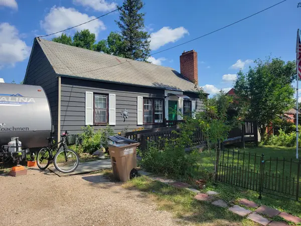 651 2nd Street S, Hallock, MN 56728