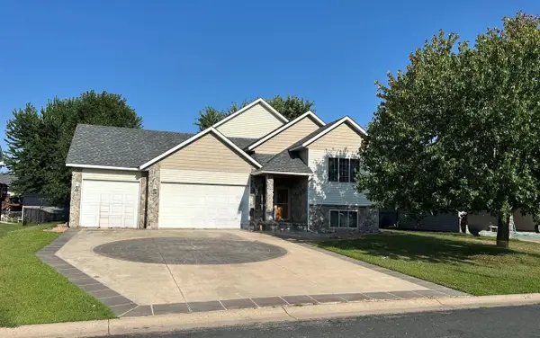 937 S Cedar Street, Belle Plaine, MN 56011
