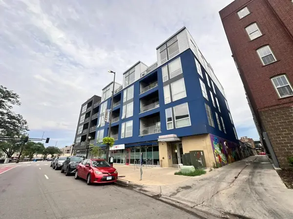 1211 Lagoon Avenue #405, Minneapolis, MN 55408