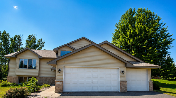 10837 Mississippi Drive N, Brooklyn Park, MN 55443