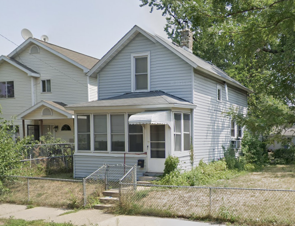 2217 16th Avenue S, Minneapolis, MN 55404