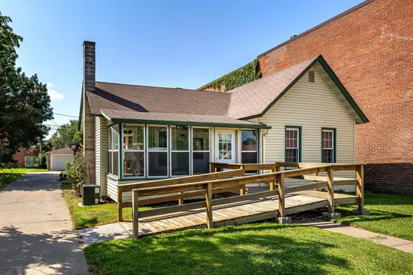 681 W 5th Street, Winona, MN 55987