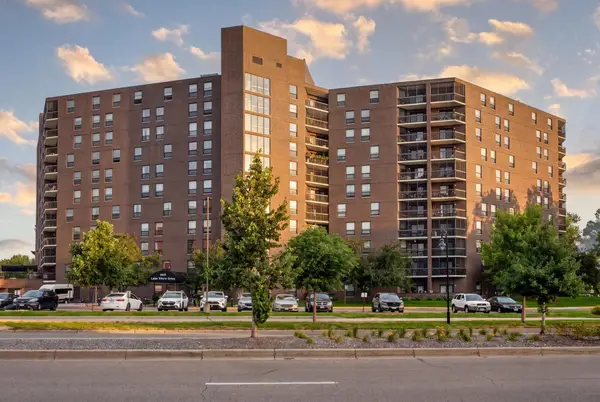 6615 Lake Shore Drive S #707, Richfield, MN 55423