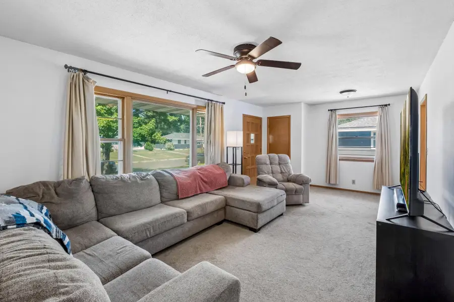 3320 Lower 147th Street W, Rosemount, MN 55068 - #2