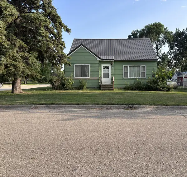 217 Iowa Avenue, Hoffman, MN 56339