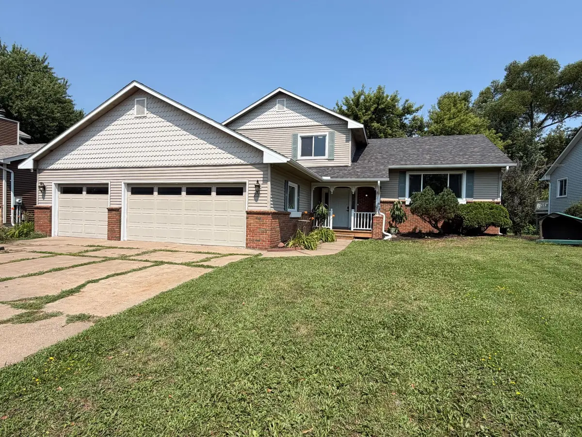2137 Orchard Lane, White Bear Lake, MN 55110 - #1