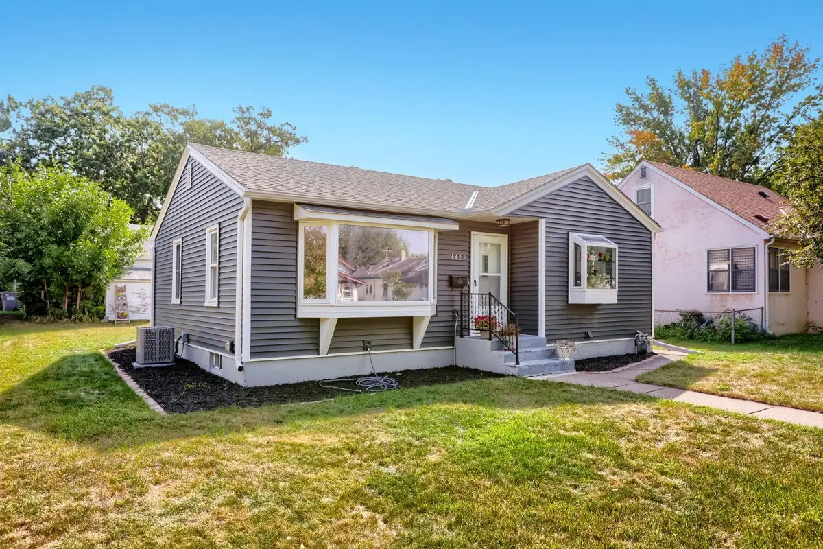 4429 6th Street Ne, Columbia Heights, MN 55421 - #1