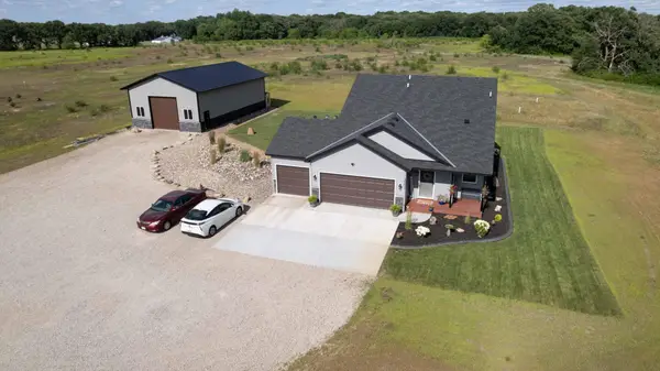 30601 144th Street Nw, Princeton, MN 55371