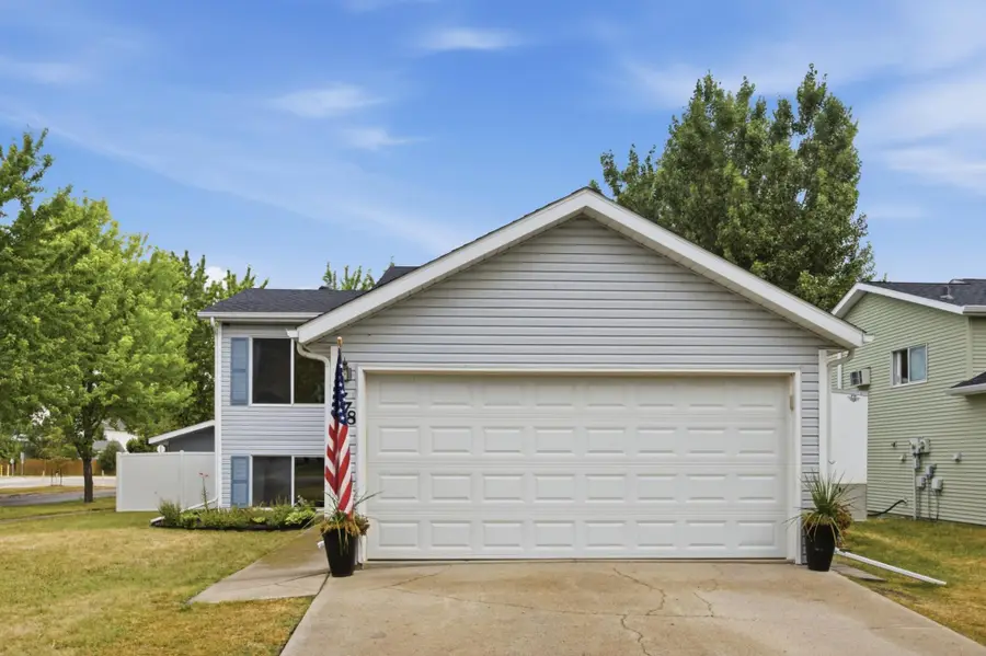778 14th Avenue W, West Fargo, ND 58078 - #2