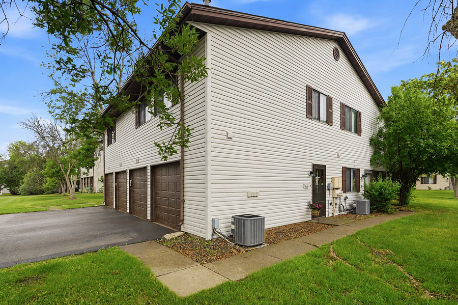 6616 84th Court N, Brooklyn Park, MN 55445 - #2