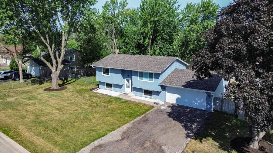 7181 Colorado Avenue N, Minneapolis, MN 55429 - #3