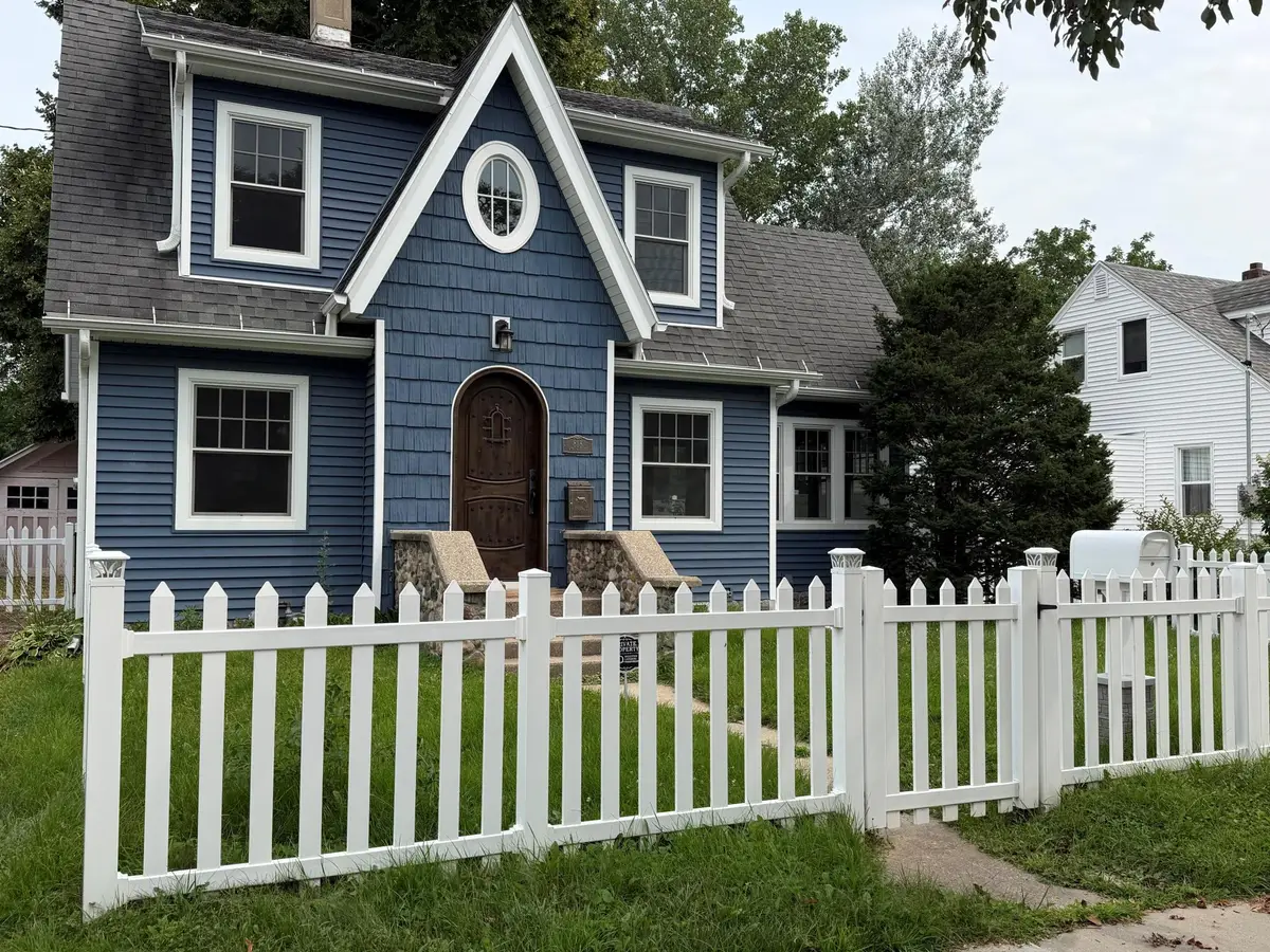818 9th Avenue Se, Rochester, MN 55904 - #1