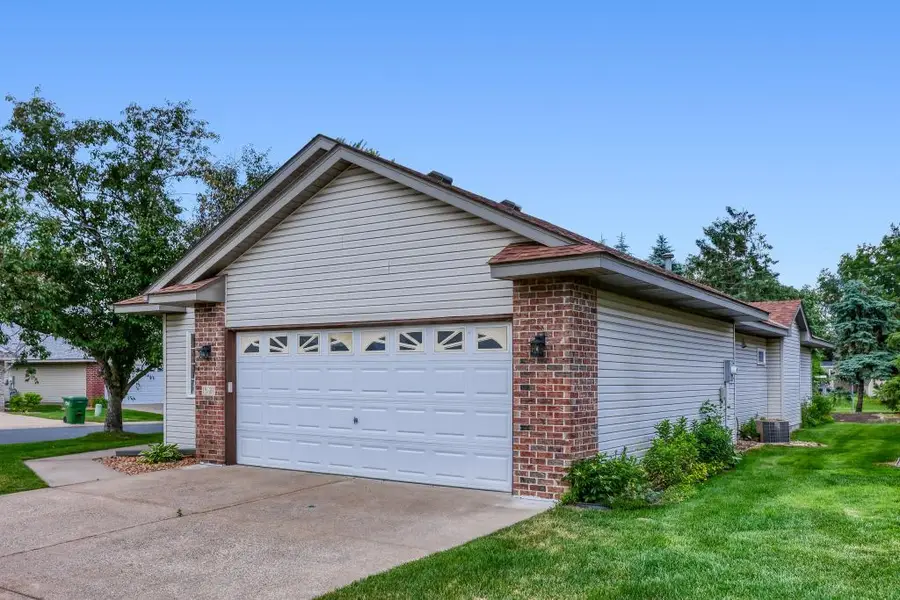 1521 Wyldwood Lane Ne, Spring Lake Park, MN 55432 - #2